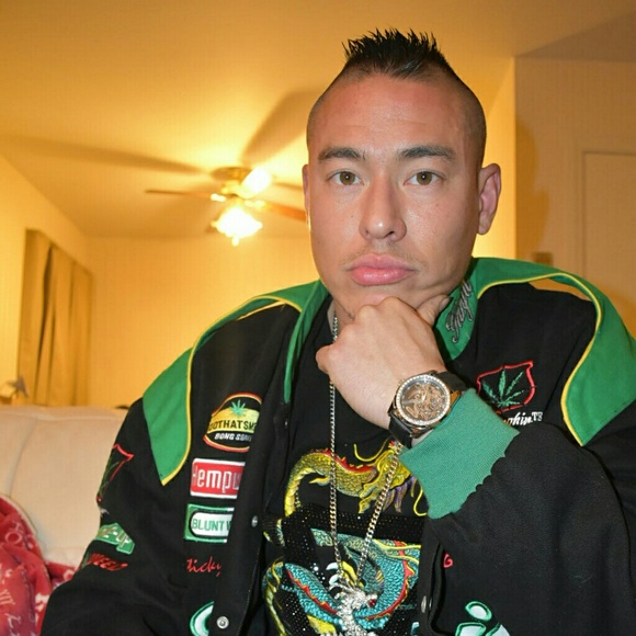 Meet your Posher, David - Picture 2 of 4